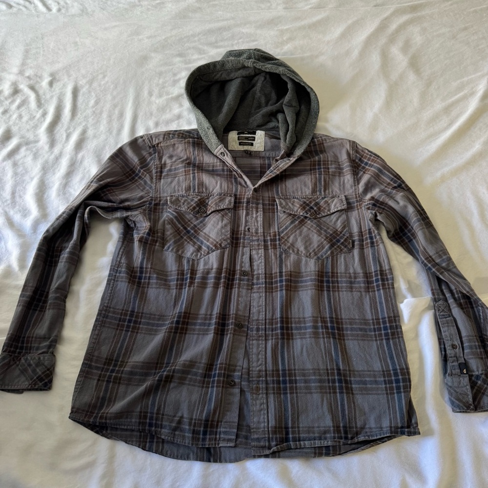 Vintage 90’s hooded flannel. Women’s XL